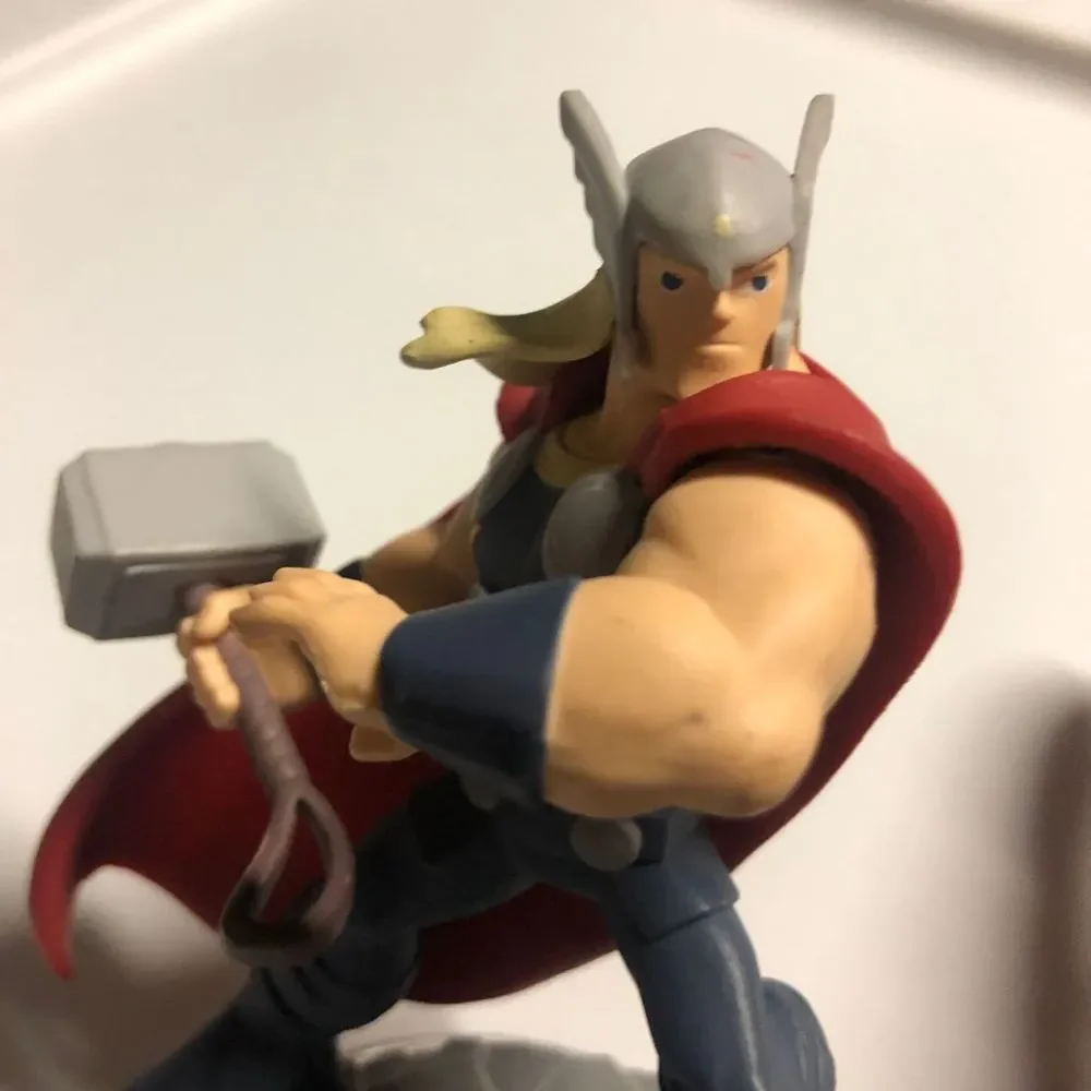 Disney Infinity Marvel Thor Video Game Piece